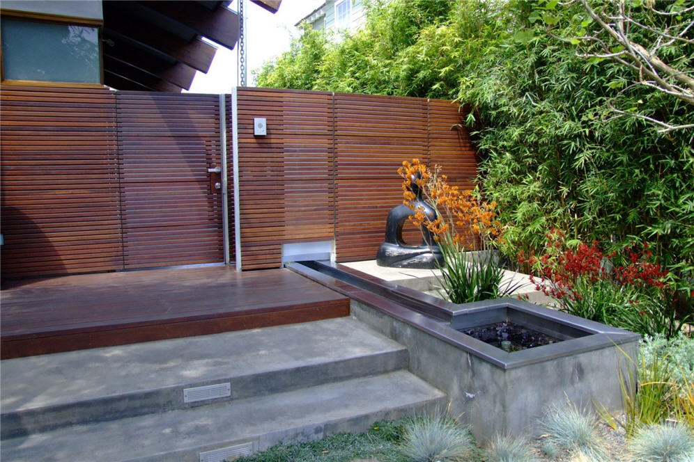 Cool Modern Fencing and Steps